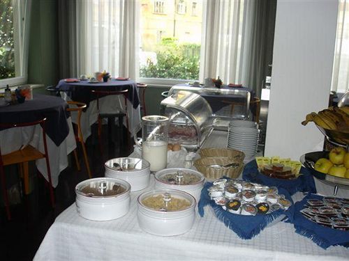 Albergo Al Caminetto Torbole Sul Garda Exteriör bild